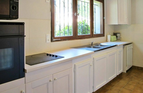 Uza Villa | Beautiful private villa for 10 people with WIFI, TV, terrace and pets allowed