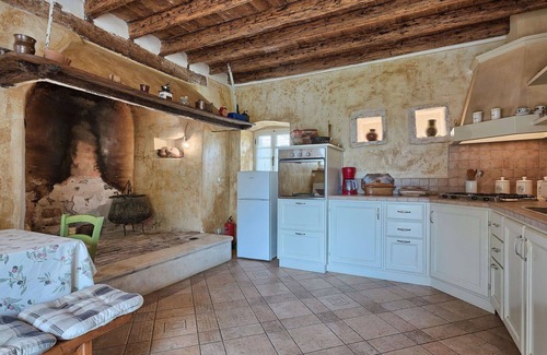 Gajana Villa | Beautiful private villa with WIFI, private pool, TV, terrace, pets allowed and panoramic view