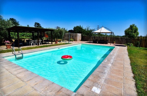 Cortona Villa | Beautiful private villa for 20 guests with private pool, WIFI, A/C, TV, veranda and pets allowed