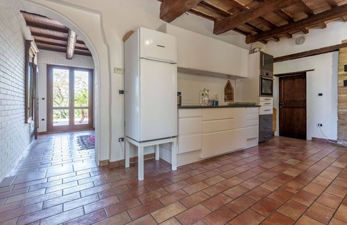 Bettolelle Villa | Beautiful private villa for 12 guests with WIFI, private pool, TV and panoramic view