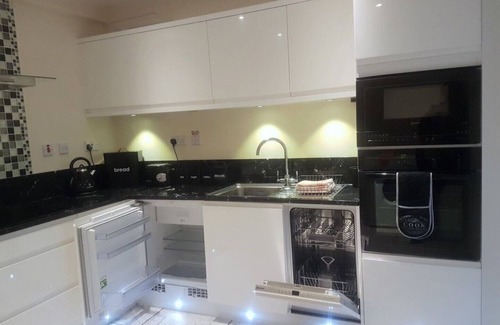 Brixham Apartment | Beautiful quayside apartments Unit 7