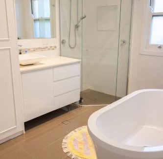 Bulimba House | Beautiful Queenslander Getaway