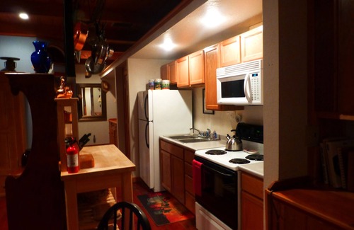 Willamette Valley Apartment | Beautiful, Quiet, Country Setting on Willamette River