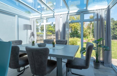 Freshwater House | Beautiful, recently modernised 4 bedroom West Isle of Wight Home near beaches