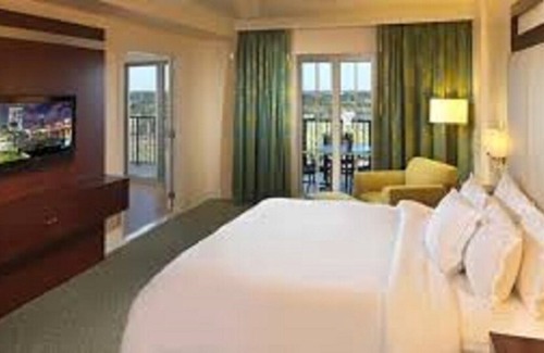 Florida Central Atlantic Coast Resort | Beautiful, relaxing resort less than 10 minutes from Disney and Universal