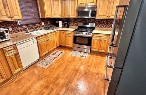 Myrtle Beach House | Beautiful relaxing home close to all Myrtle beach has to offer.