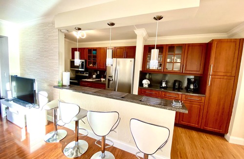 North Bay Village Apartment | Beautiful remodeled waterfront apartment with pool & free parking. 5min to beach
