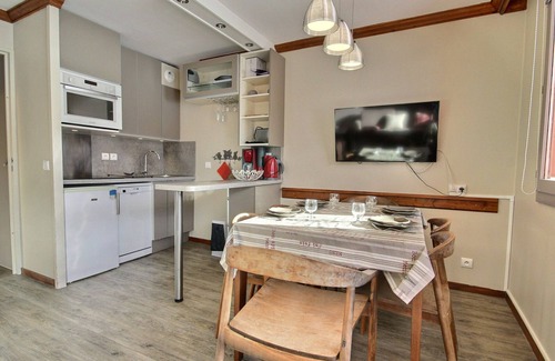 Plagne Soleil Apartment | Beautiful renovated apartment at the foot of the slopes, 6 pers, balcony, 3 Paradiski crystals