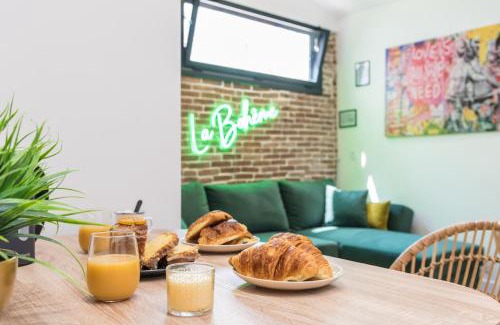 Hyeres City Centre Apartment | beautiful renovated apartment La bohême