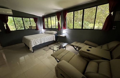 Suchitoto Bed & Breakfast | Beautiful room surrounded by nature, near the city of Suchitoto