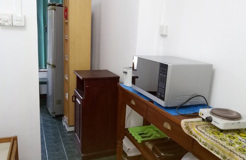 Kollupitiya Apartment | Beautiful Rustic One Bed Flat