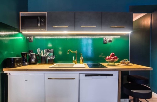 Katowice Apartment | Beautiful Słowacki studio | near railway station