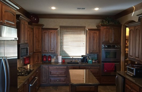 Granbury House | Beautiful Scenic Lakehouse on Lake Granbury