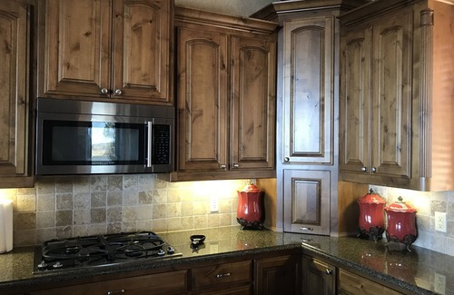 Granbury House | Beautiful Scenic Lakehouse on Lake Granbury