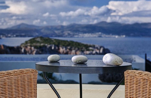 Istron Villa | Beautiful seaview villa with private sea water pool