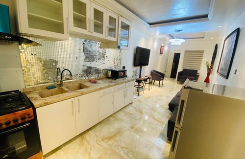 Lekki Phase 1 House | Beautiful Short-let Apartment in Lekki phase 1