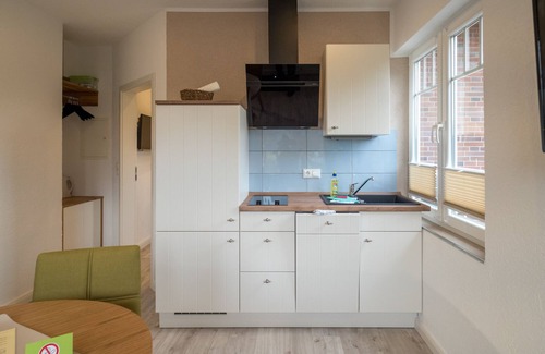Spiekeroog Apartment | Beautiful small apartment in the east of the village with south-facing terrace!