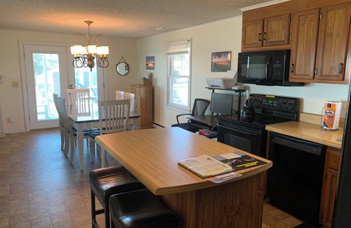 Currituck County House | Beautiful Soundfront Home with Currituck Lighthouse View
