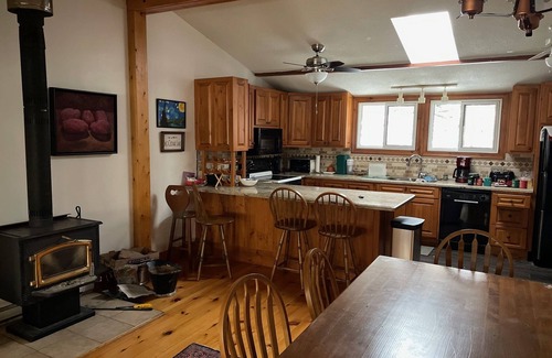 North Kawartha Cottage | Beautiful south facing lakefront cottage with sauna & hot tub on Big Cedar Lake!