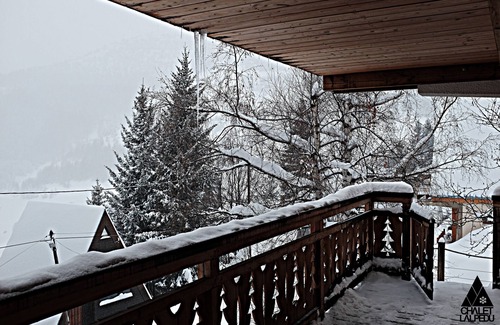 Viel-Alpe Ski Chalet | Beautiful south facing chalet up to 10 people