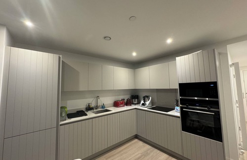 Docklands Apartment | Beautiful Spacious apartment by Excel & Custom House