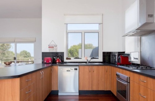 Smiths Beach House | Beautiful spacious home close to the beach.
