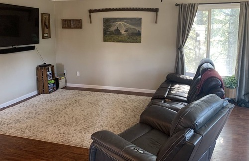 Kodiak House | Beautiful spacious home in the heart of Kodiak!