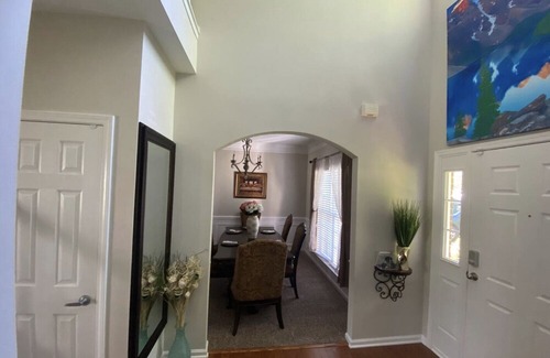 Sunset Road House | Beautiful Spacious Property in Charlotte NC