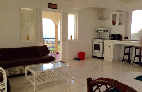 Newcastle Apartment | Beautiful, spacious two bedroom apartment with lovely gardens and awesome views.