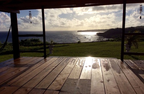 Newcastle Apartment | Beautiful, spacious two bedroom apartment with lovely gardens and awesome views.