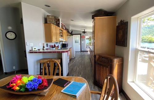 St. Maries House | Beautiful St Joe River Home, Road/Boat accessible, Dock/Deck to enjoy your stay