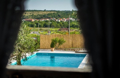 Municipality of Posedarje Cabin | Beautiful stone house located near Zadar and near the sea
