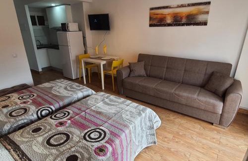 Benalmadena Costa Apartment | Beautiful Studio in Minerva