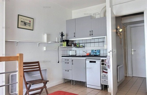Le Crotoy Apartment | Beautiful Studio on the seafront and close to shops