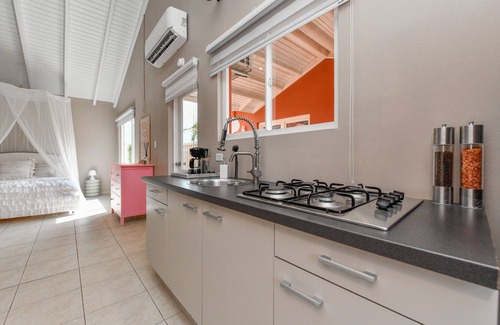 Punto de Oro Apartment | Beautiful studio Palm near the sea with pool