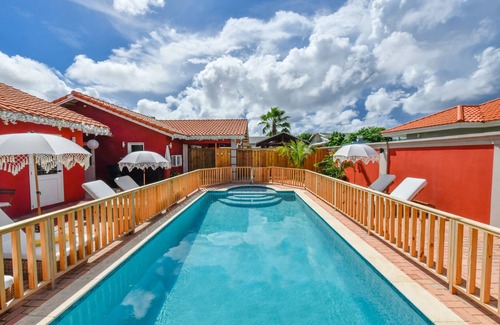 Punto de Oro Apartment | Beautiful studio Palm near the sea with pool
