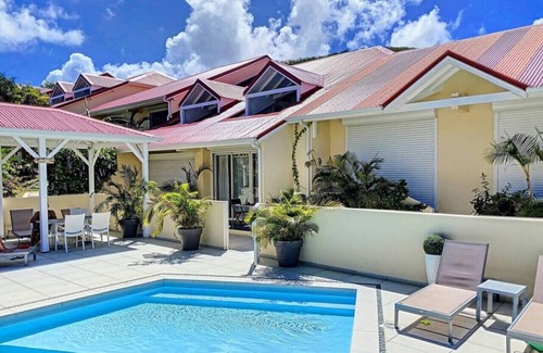 Cul de Sac Condo | Beautiful suite S5 with pool next to paradise Pinel Island