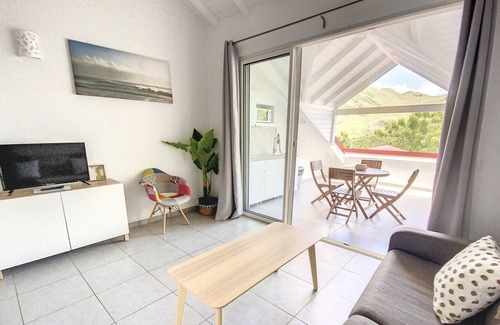 Cul de Sac Apartment | Beautiful suite s8, pool, sea view, pinel Island