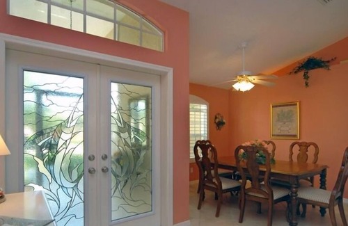 Crown Pointe House | Beautiful Sundrenched Villa with Private Pool & Lake Views