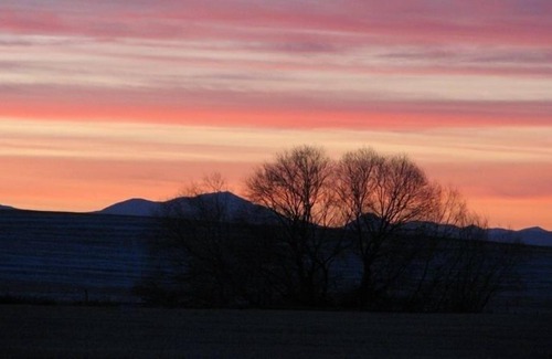 Bozeman House | Beautiful sunsets, mountain views! ~ Hidden Valley Hideaway