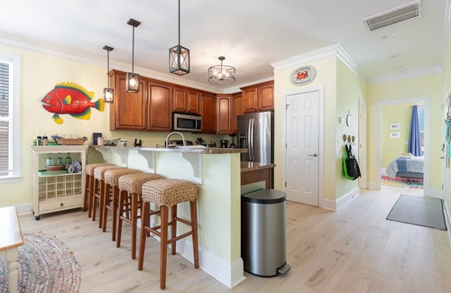 Surfside Beach House | Beautiful Surfside Beach house,steps to the beach.Pool.Golf Cart.Linens Included