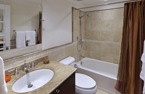 Callendar Condo | Beautiful Three Bedroom Condo