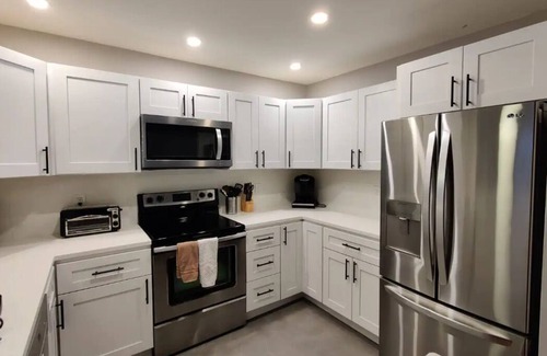 Fitler Square House | Beautiful Townhouse Near Rittenhouse With Parking, Patio, Deck & Gated Yard