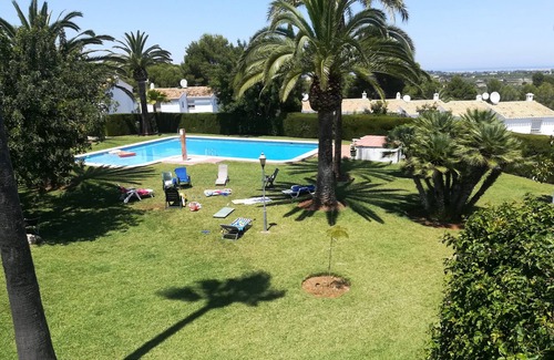 Pedreguer Apartment | Beautiful townhouse, comfortable and exterior, overlooking the garden.