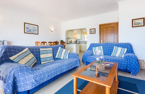 Meia Praia Villa | Beautiful Townhouse Overlooking Meia Praia Beach in Lagos- 2 Shared Pools