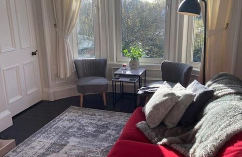 Largs Apartment | Beautiful traditional flat in the center of Largs.
