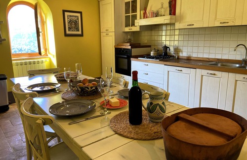 Casoli House | Beautiful traditional stone house in the hillside village of Casoli, Tuscany