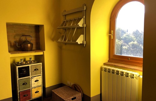 Casoli House | Beautiful traditional stone house in the hillside village of Casoli, Tuscany