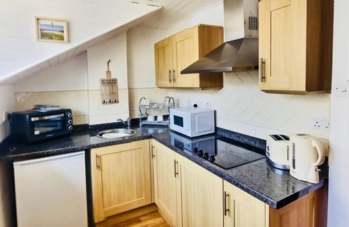 Mullion Apartment | Beautiful two bedroom apartment in Mullion