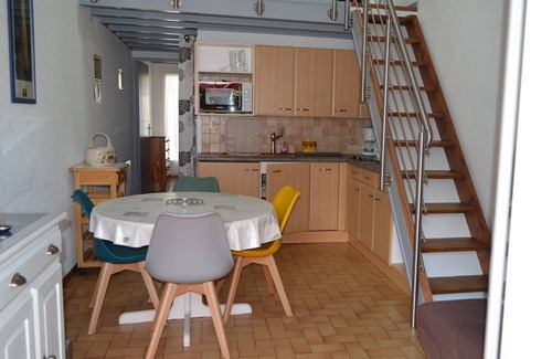 Soulac-sur-Mer House | Beautiful two star beachfront house with wifi